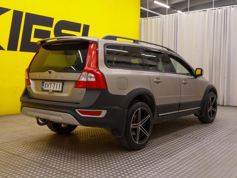 Volvo XC70 vaihtoauto