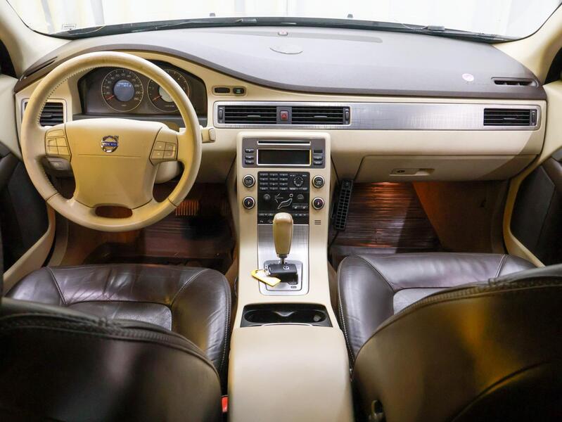 Volvo XC70 vaihtoauto