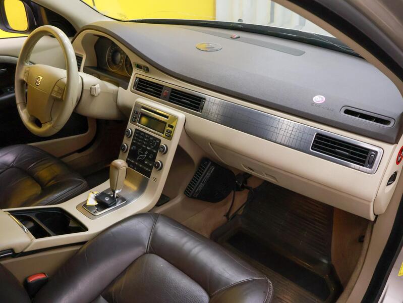 Volvo XC70 vaihtoauto