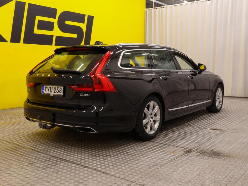 Volvo V90 vaihtoauto