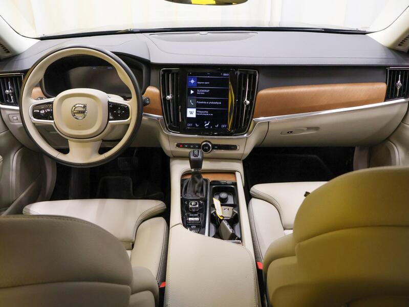 Volvo V90 vaihtoauto