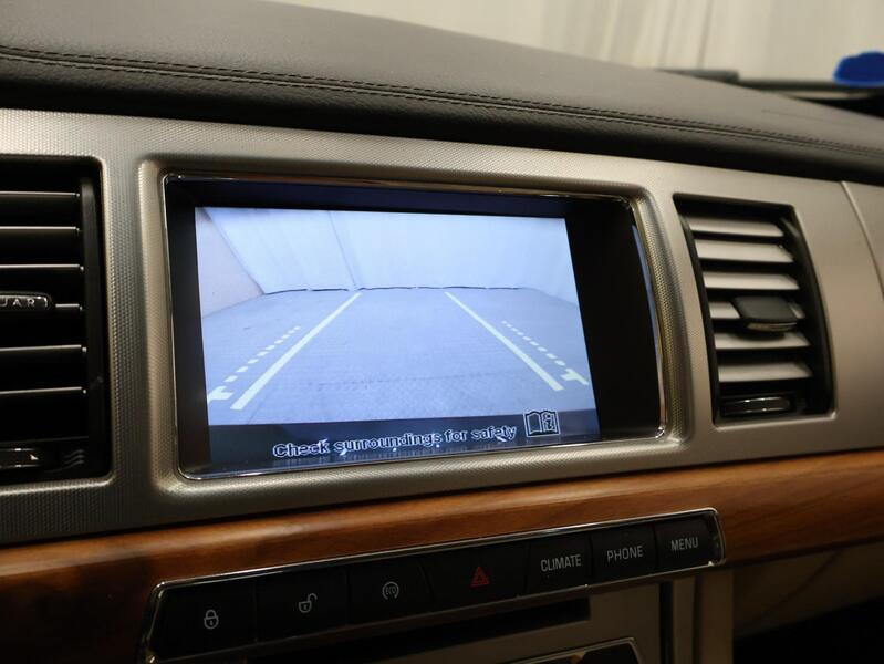 Jaguar XF vaihtoauto