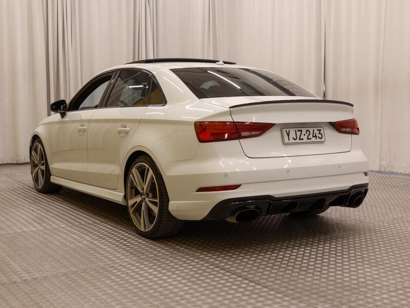 Audi RS3 vaihtoauto
