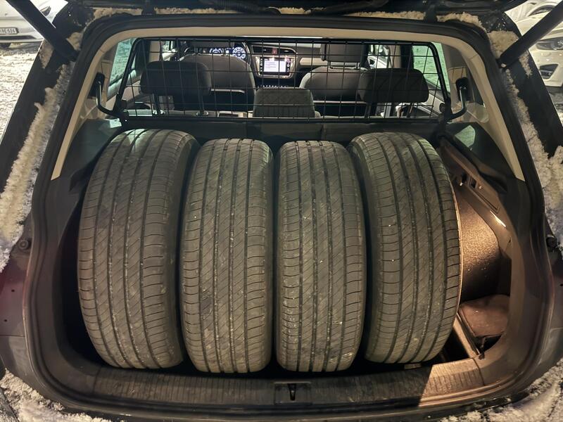 Volkswagen Tiguan vaihtoauto