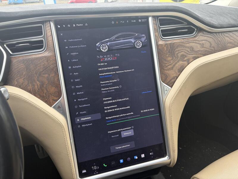 Tesla Model S vaihtoauto