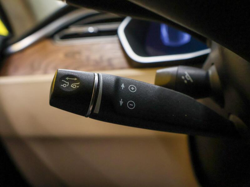 Tesla Model S vaihtoauto