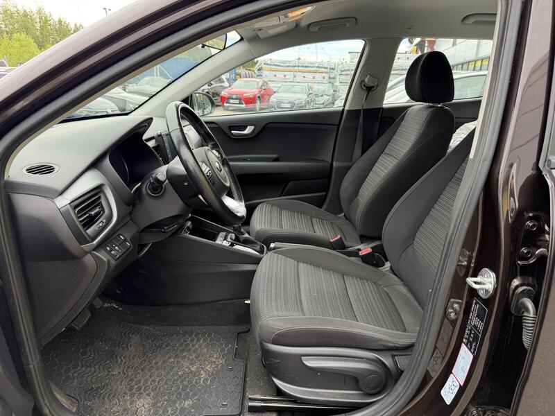 Kia Stonic vaihtoauto