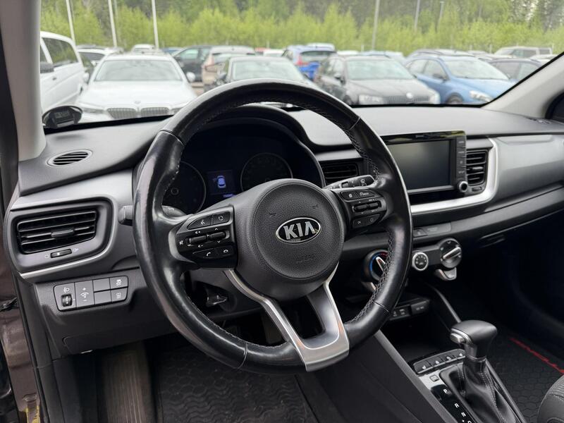 Kia Stonic vaihtoauto