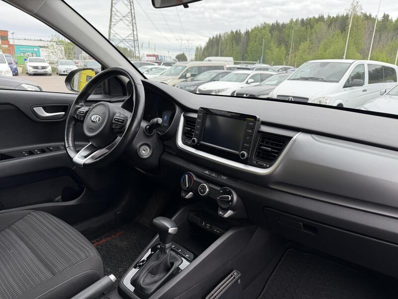 Kia Stonic vaihtoauto