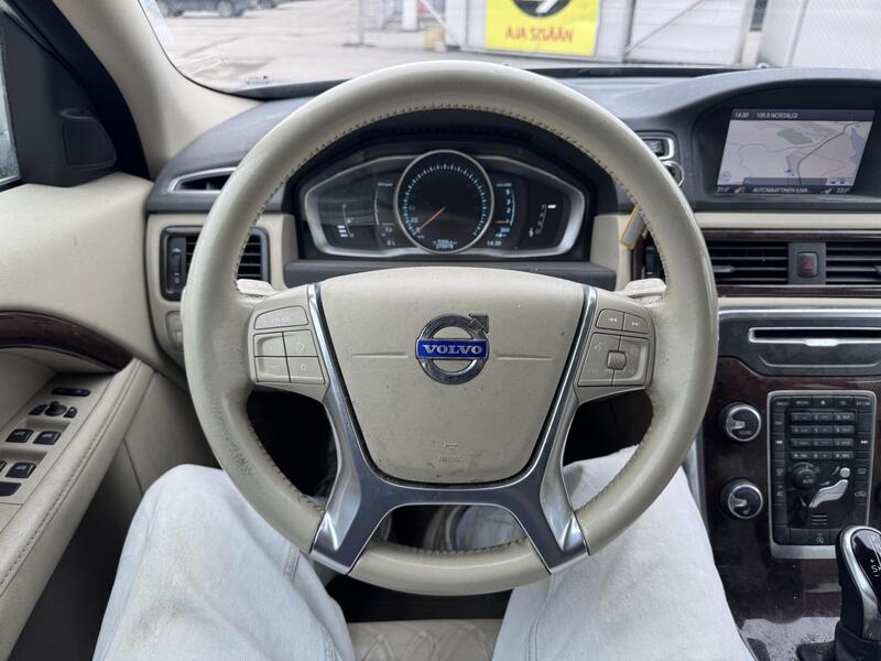 Volvo V70 vaihtoauto