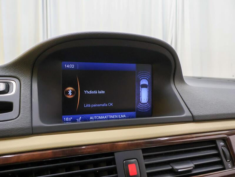 Volvo V70 vaihtoauto