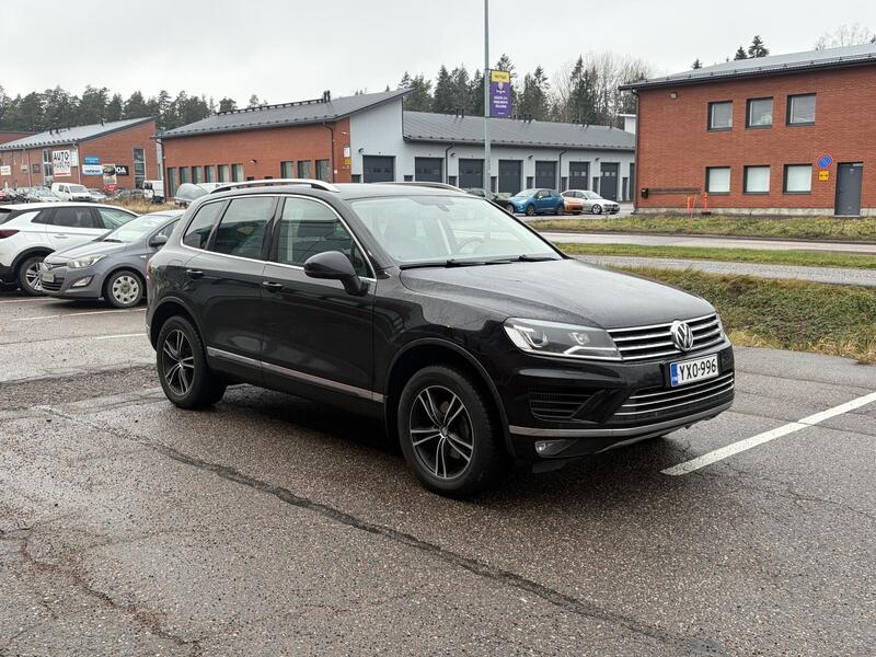 Volkswagen Touareg vaihtoauto