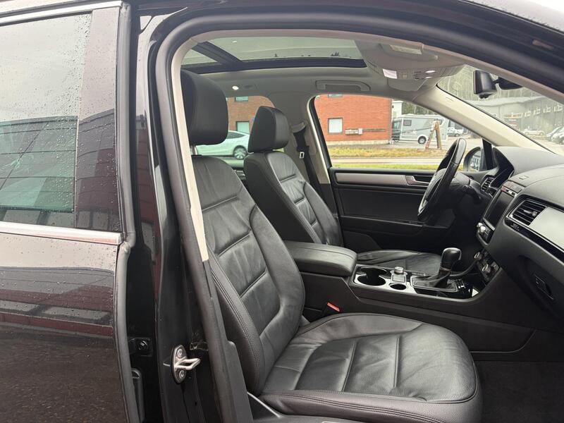 Volkswagen Touareg vaihtoauto