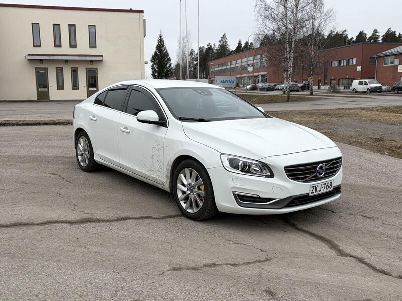 Volvo S60 vaihtoauto