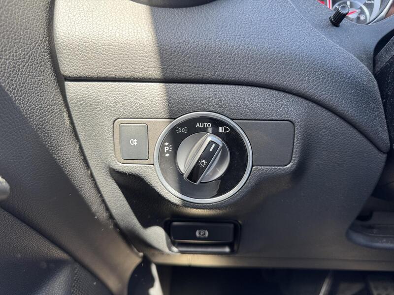 Mercedes-Benz CLA vaihtoauto