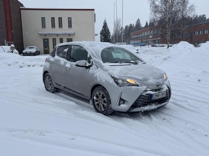 Toyota Yaris vaihtoauto