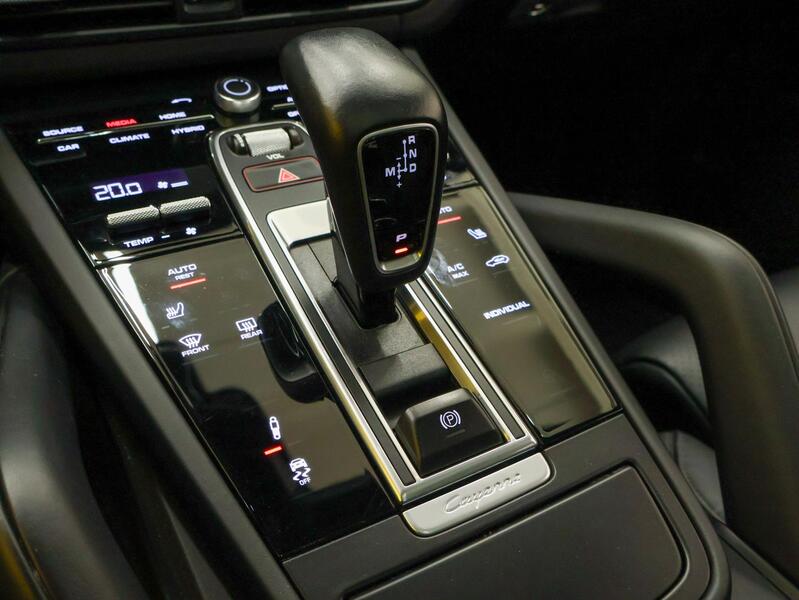 Porsche Cayenne vaihtoauto