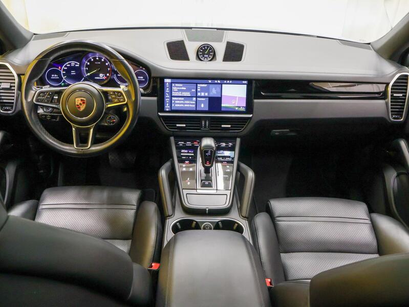 Porsche Cayenne vaihtoauto