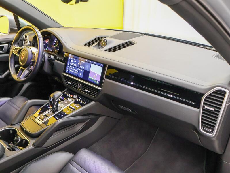 Porsche Cayenne vaihtoauto