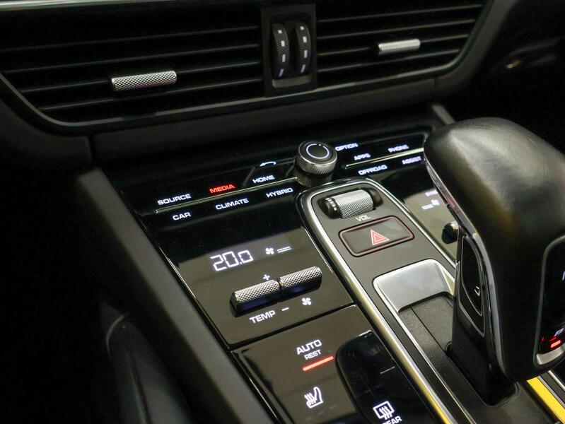 Porsche Cayenne vaihtoauto