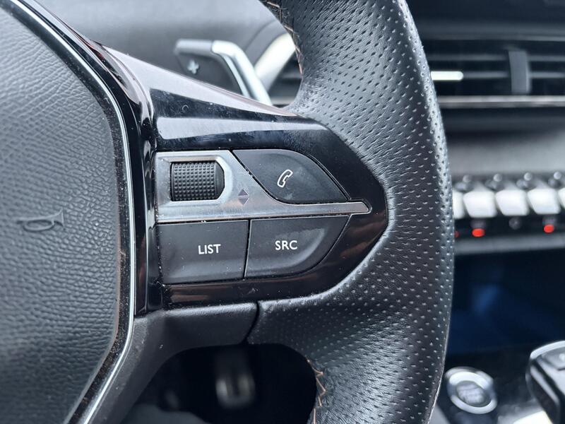 Peugeot 5008 vaihtoauto