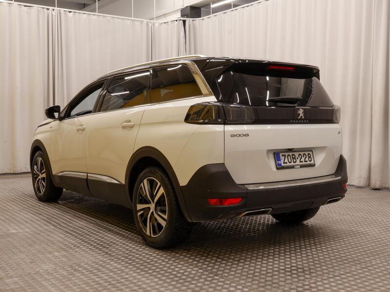 Peugeot 5008 vaihtoauto