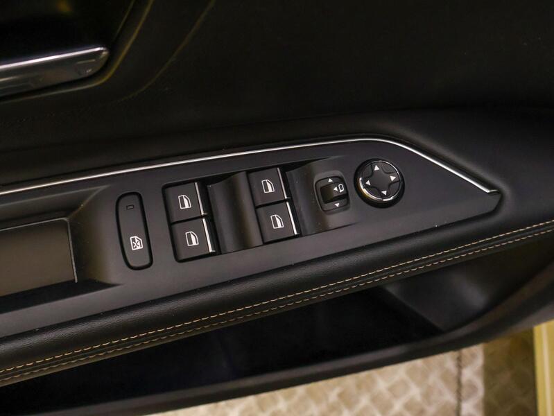 Peugeot 5008 vaihtoauto