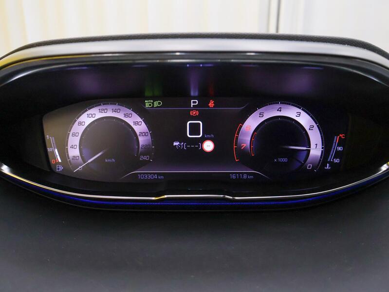 Peugeot 5008 vaihtoauto