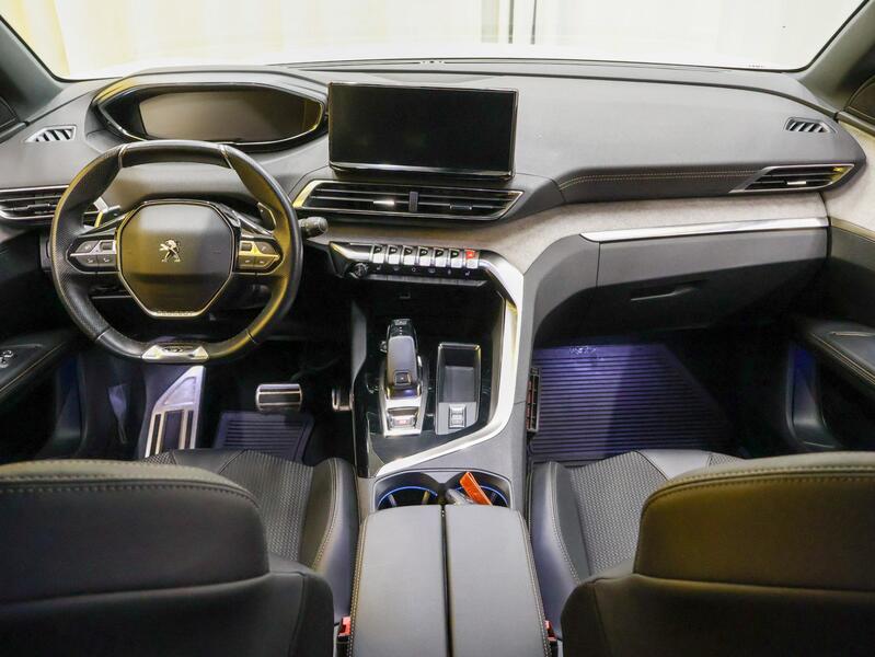 Peugeot 5008 vaihtoauto