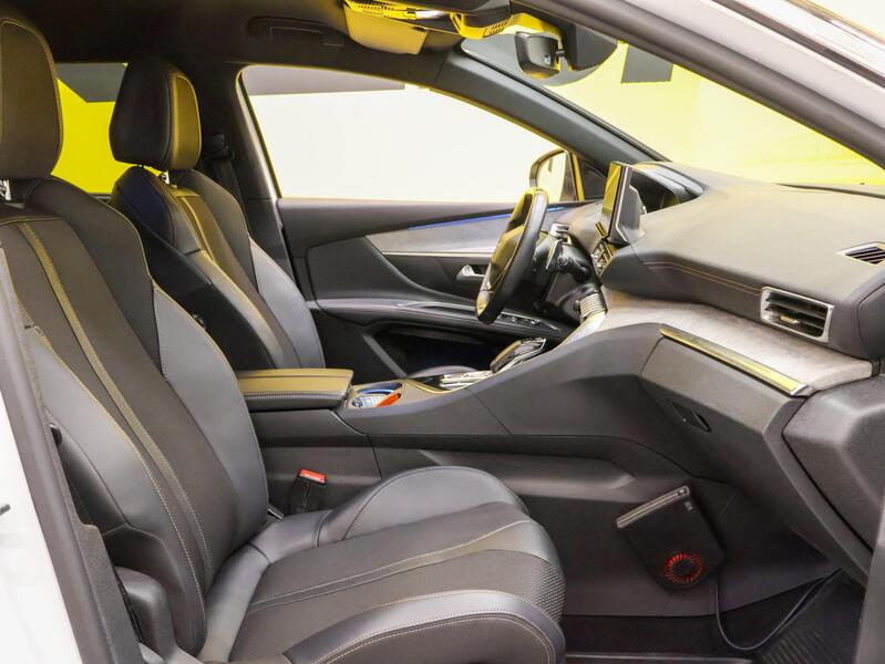 Peugeot 5008 vaihtoauto