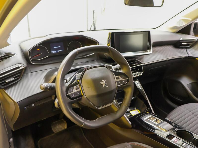 Peugeot 208 vaihtoauto