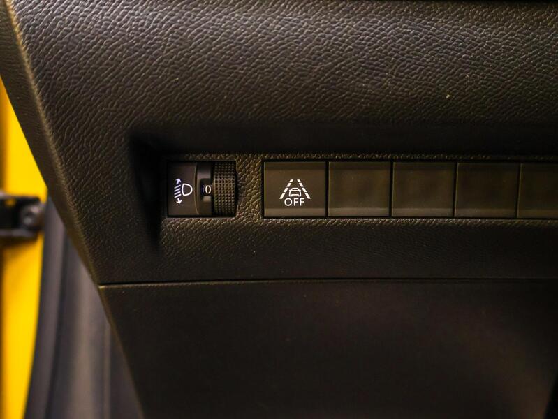 Peugeot 208 vaihtoauto