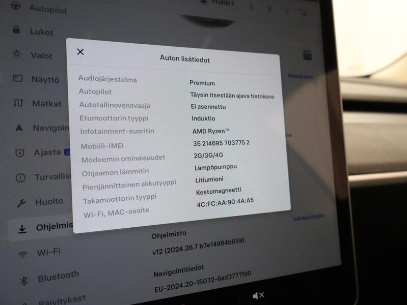 Tesla Model 3 vaihtoauto