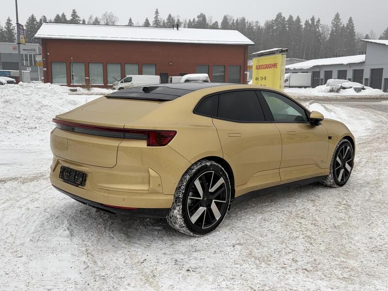 Polestar 4 vaihtoauto