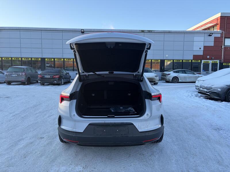 Polestar 4 vaihtoauto