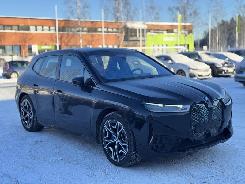BMW iX vaihtoauto