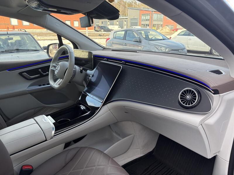 Mercedes-Benz EQE vaihtoauto