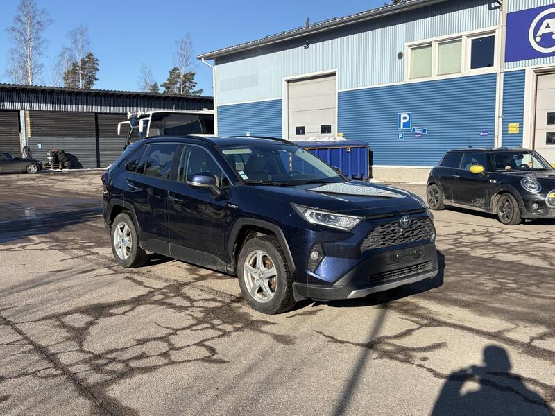 Toyota RAV4 vaihtoauto