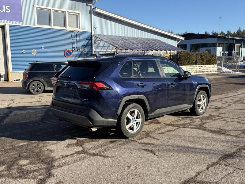 Toyota RAV4 vaihtoauto