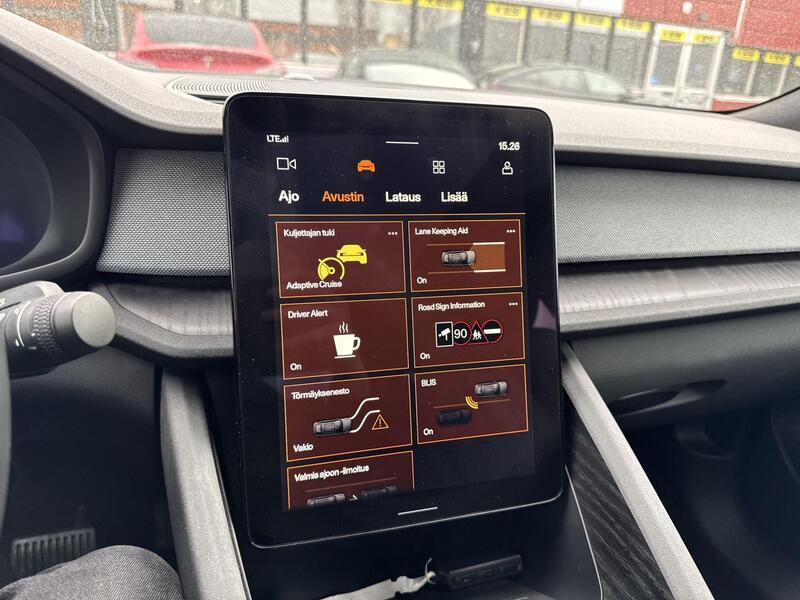 Polestar 2 vaihtoauto