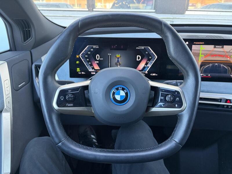 BMW iX vaihtoauto