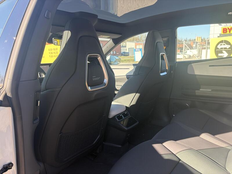 Polestar 4 vaihtoauto