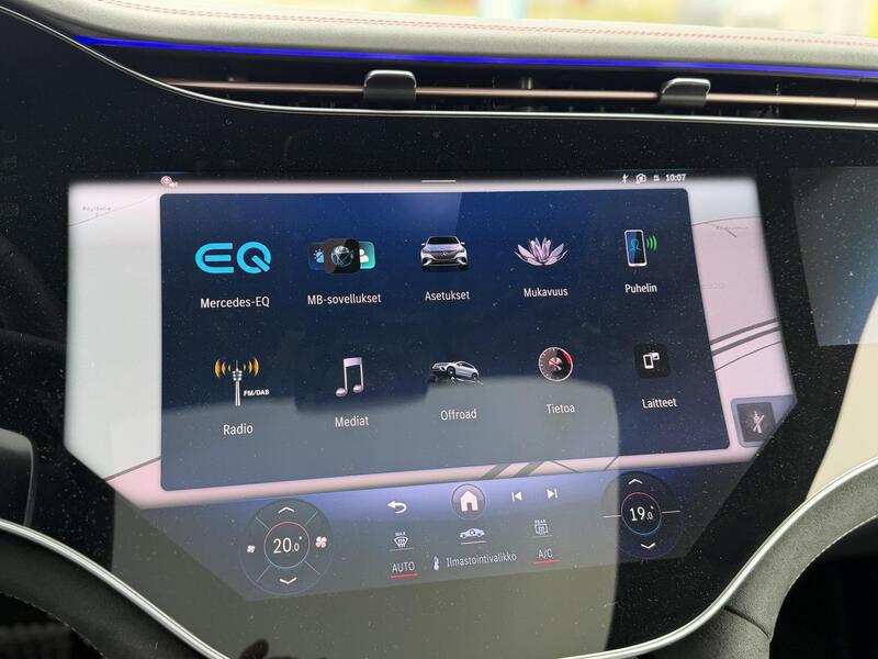 Mercedes-Benz EQE vaihtoauto