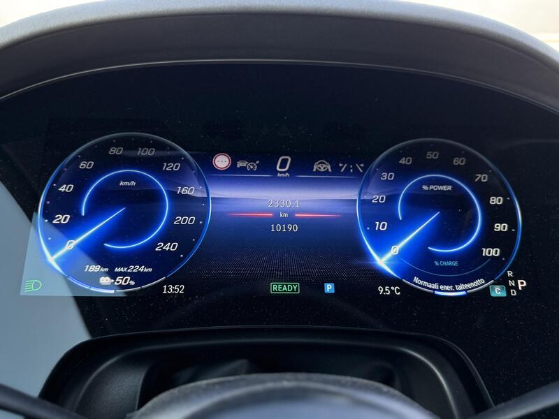 Mercedes-Benz EQE vaihtoauto