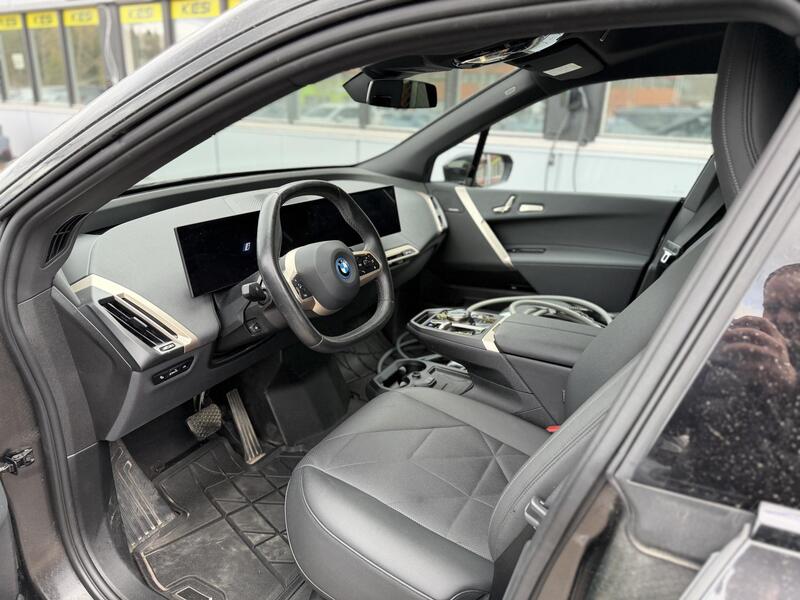 BMW iX vaihtoauto