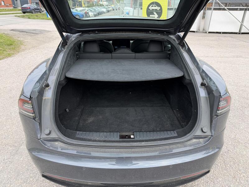 Tesla Model S vaihtoauto