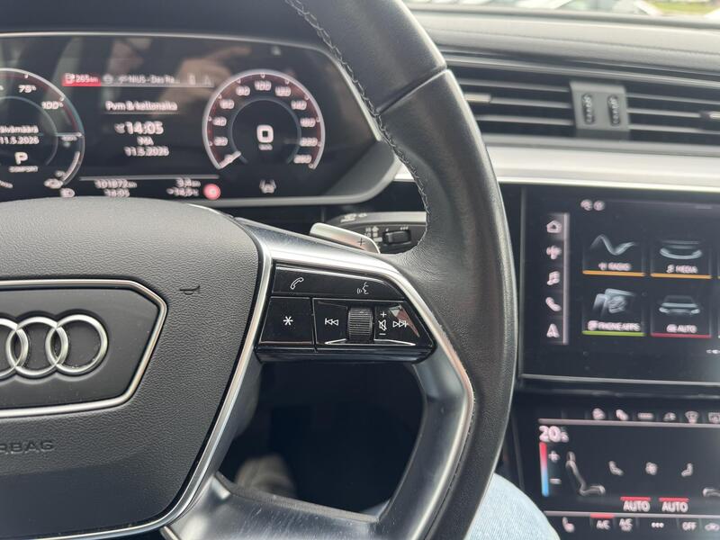 Audi Q8 e-tron vaihtoauto