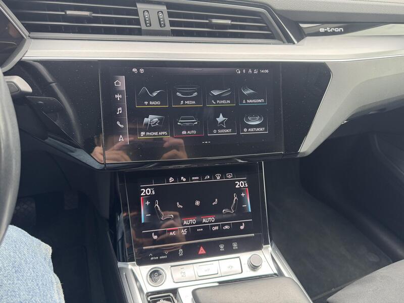 Audi Q8 e-tron vaihtoauto