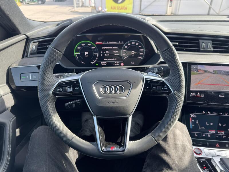 Audi e-tron vaihtoauto