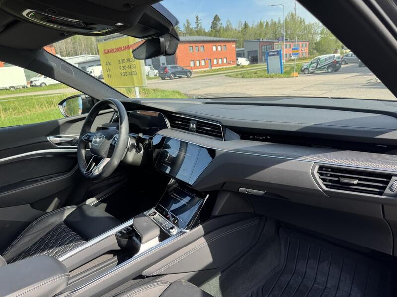 Audi e-tron vaihtoauto